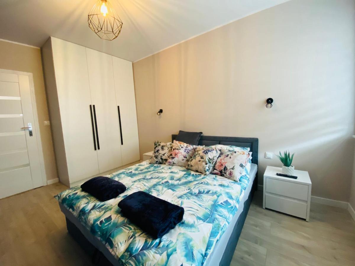 Apartament Laura Z Widokiem Na Morze- Пуцк Екстериор снимка